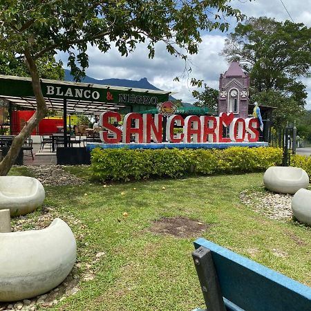 Alojamiento Campestre. San Carlos, Antioquia. Hotel Exterior photo